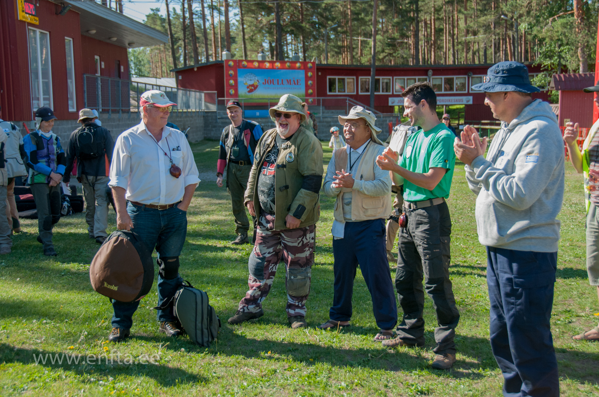 023 Friends from all over the world